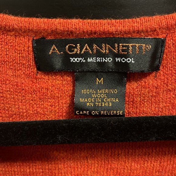 V-Neck Orange Wool Sweater - Picture 3 of 3